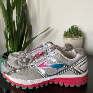 Brooks Womans Ghost 8 Running Shoes